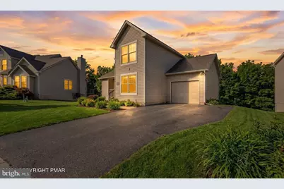 208 Sycamore Court, Tannersville, PA 18372 - Photo 1