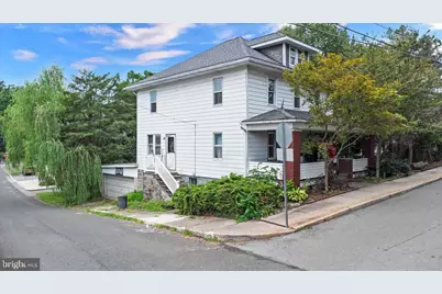 402 North 8th Street, Bangor, PA 18013 - Photo 1