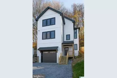 111 Main Street, Glendon, PA 18042 - Photo 1