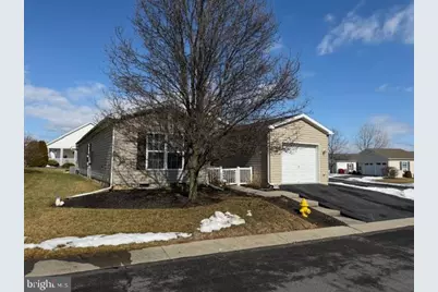 639 San Simeon Place, Easton, PA 18040 - Photo 1