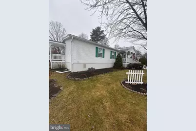4162 Bunker Hill Ln W, Walnutport, PA 18088 - Photo 1
