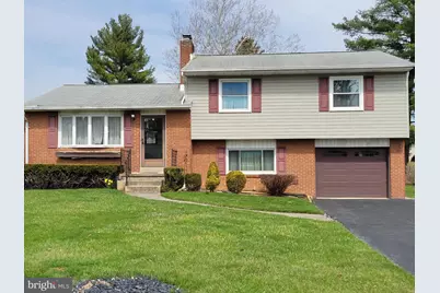 3552 Lord Byron Drive, Bethlehem, PA 18017 - Photo 1