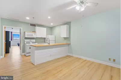 1100 Vine Street #1403, Philadelphia, PA 19107 - Photo 1