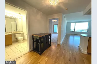 717 S Chris Columbus Boulevard #1404, Philadelphia, PA 19147 - Photo 1