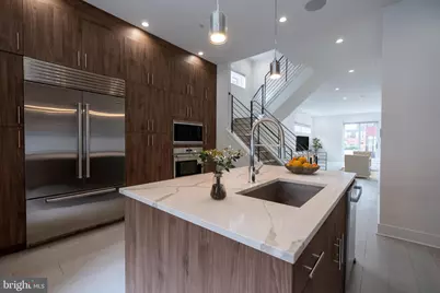 106 Sansom Street, Philadelphia, PA 19106 - Photo 1