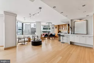 202 W Rittenhouse Square, Philadelphia, PA 19103 - Photo 5