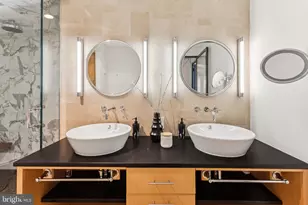 202 W Rittenhouse Square, Philadelphia, PA 19103 - Photo 31