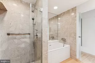 202 W Rittenhouse Square, Philadelphia, PA 19103 - Photo 21