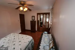 709 Hartel Ave, Philadelphia, PA 19111 - Photo 33