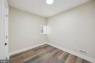 2604 S Berbro St, Philadelphia, PA 19153 - Photo 9