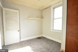 7246 Grays Ave, Philadelphia, PA 19142 - Photo 17