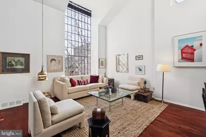 36 Saint James Court, Philadelphia, PA 19106 - Photo 1