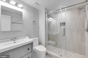 1434 Parrish St, Philadelphia, PA 19130 - Photo 11