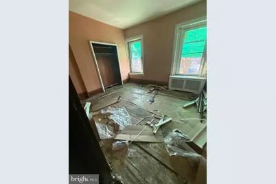 2135 N Van Pelt Street, Philadelphia, PA 19121 - Photo 11