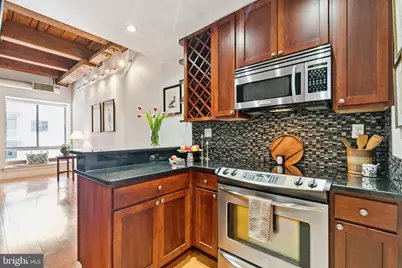 301 Race Street #410, Philadelphia, PA 19106 - Photo 1