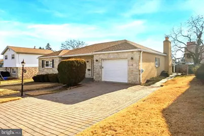 527 Wigard Avenue, Philadelphia, PA 19128 - Photo 1