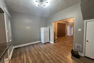 2032 S 66th St, Philadelphia, PA 19142 - Photo 9