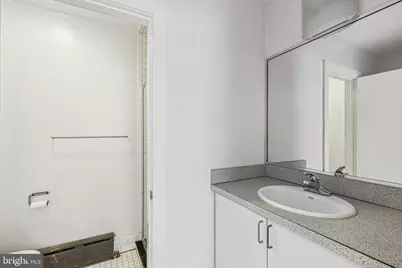2106 Spruce Street, Philadelphia, PA 19103 - Photo 49