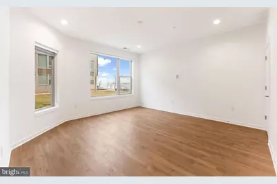 3208 Parkview Walk, Philadelphia, PA 19125 - Photo 9
