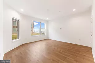 3208 Parkview Walk, Philadelphia, PA 19125 - Photo 9