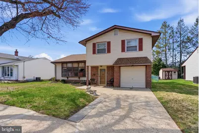 1036 Camas Drive, Philadelphia, PA 19115 - Photo 1