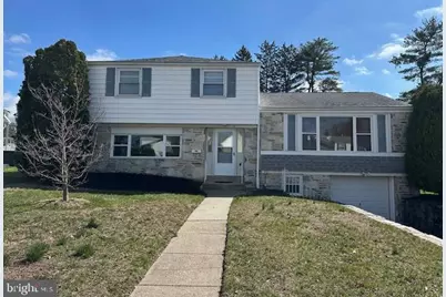817 Rennard Circle, Philadelphia, PA 19116 - Photo 1