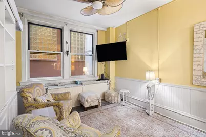 1324 Locust Street #622, Philadelphia, PA 19107 - Photo 1