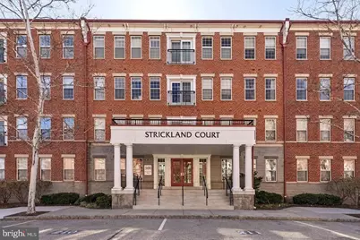 500 Admirals Way #231, Philadelphia, PA 19146 - Photo 1