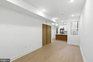 863 N 43rd St, Philadelphia, PA 19104 - Photo 7