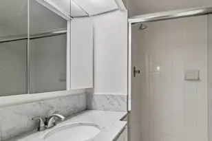 1326 Spruce St, Philadelphia, PA 19107 - Photo 15
