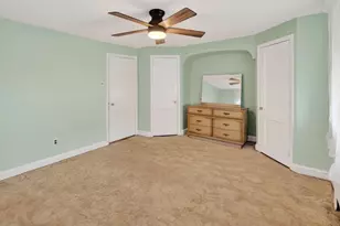 2006 Vista St, Philadelphia, PA 19152 - Photo 9