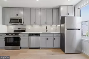 627 N 16th St, Philadelphia, PA 19130 - Photo 3