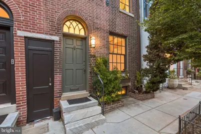 2415 Pine Street, Philadelphia, PA 19103 - Photo 1