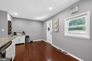 3657 N Hereford Ln, Philadelphia, PA 19114 - Photo 13