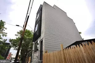 2043 N Orkney St, Philadelphia, PA 19122 - Photo 3