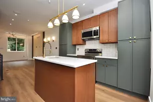 2043 N Orkney St, Philadelphia, PA 19122 - Photo 5
