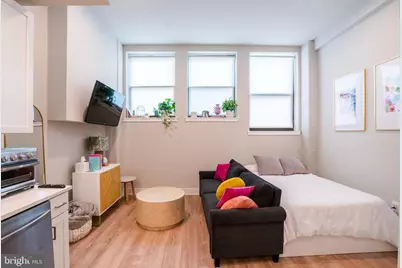 1300 S 19th Street #UNIT 4, Philadelphia, PA 19146 - Photo 5
