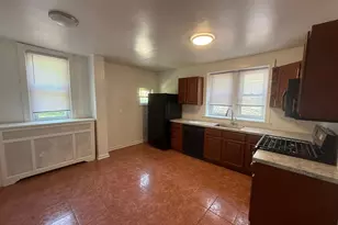 373 E Cliveden St, Philadelphia, PA 19119 - Photo 11