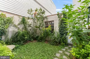 1245 E Colona St, Philadelphia, PA 19125 - Photo 39
