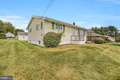 616 W Maple Street, Valley View, PA 17983 - Photo 1