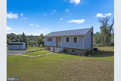 1712 Sitting Bull Drive, Auburn, PA 17922 - Photo 1