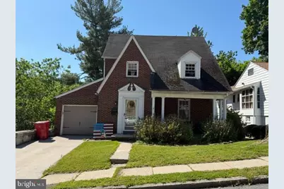1611 Elk Avenue, Pottsville, PA 17901 - Photo 1