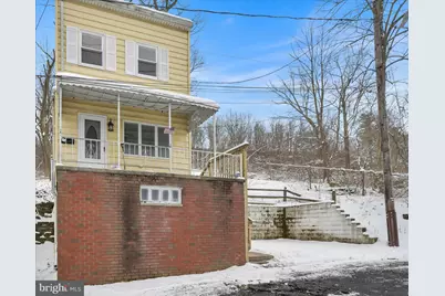 1023 W Schuylkill, Pottsville, PA 17901 - Photo 1