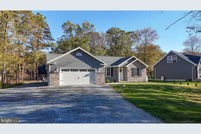 176 Lake Drive, Nesquehoning, PA 18240 - Photo 1