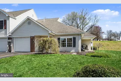 204 Pine Crest Village Drive, Pine Grove, PA 17963 - Photo 1