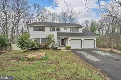 826 Pinewood Drive, Pottsville, PA 17901 - Photo 1