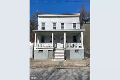 208 W Railroad Street, Pottsville, PA 17901 - Photo 1