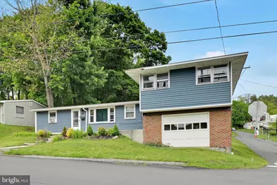 636 Snyder Street, Pottsville, PA 17901 - Photo 1