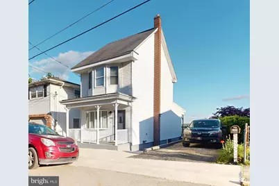208 Indiana Avenue, Shenandoah, PA 17976 - Photo 1