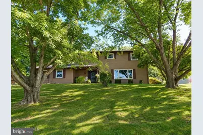 10 Meadowbrook Drive, Selinsgrove, PA 17870 - Photo 1
